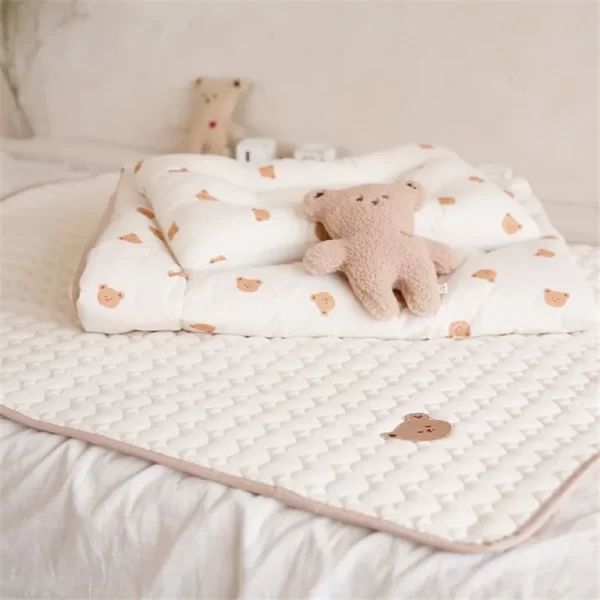 Baby Changing Mat Waterproof Pad Baby Items Reusable Diapers Nursery Body Extender Foldable Kindergarten Mattress Washable Sheet