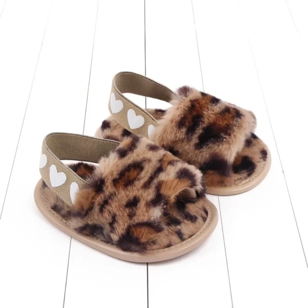 Jlong Autumn Plush Slide Sandal Baby Girls Heart Soft Sole Sandals Toddler Princess Non-slip Crib Shoes 0-18 Months - Image 4